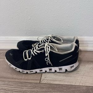 Blue and white mens on cloud shoes size 11